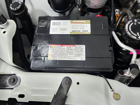 Used 2000 Chevrolet Camaro Z28 w/ SS Performance/Appearance Pkg image 18