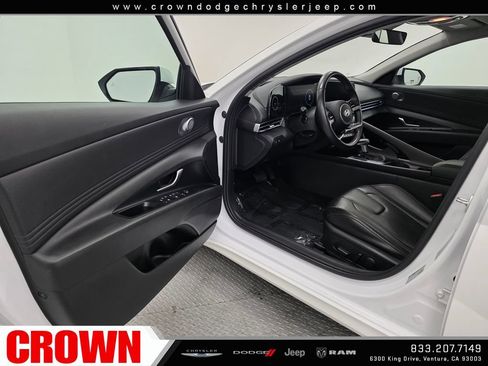 Used 2024 Hyundai Elantra Limited FWD image 20