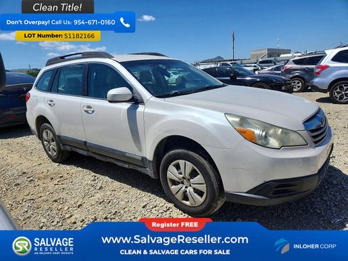 Used 2010 Subaru Outback 2.5i AWD/4WD image 5