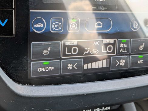 Certified 2025 Subaru Forester Limited w/ Popular Package #2 AWD/4WD image 21