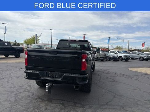 Used 2024 Chevrolet Silverado 2500 High Country w/ Midnight Edition AWD/4WD image 7