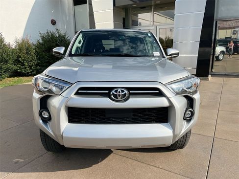 Used 2023 Toyota 4Runner SR5 image 2