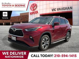 Certified 2025 Toyota Highlander XLE video 1