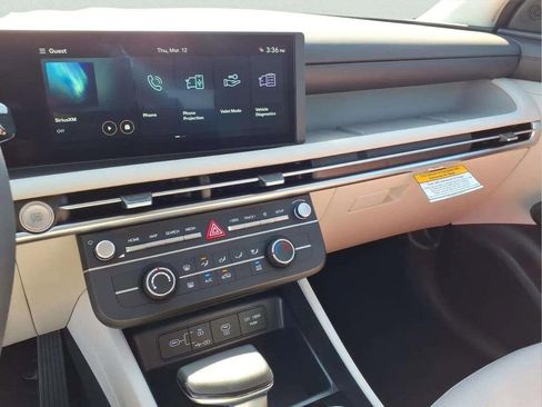 New 2026 Hyundai Tucson SE image 12