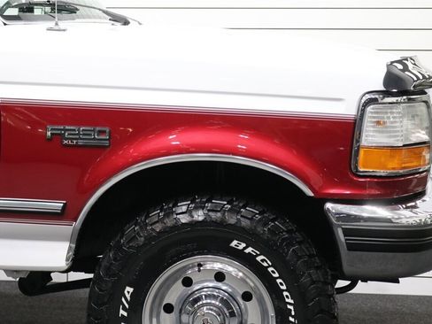 Used 1995 Ford F250 XLT image 49