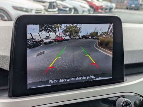 Used 2022 Ford Escape SE w/ SE Sport Appearance Package image 22