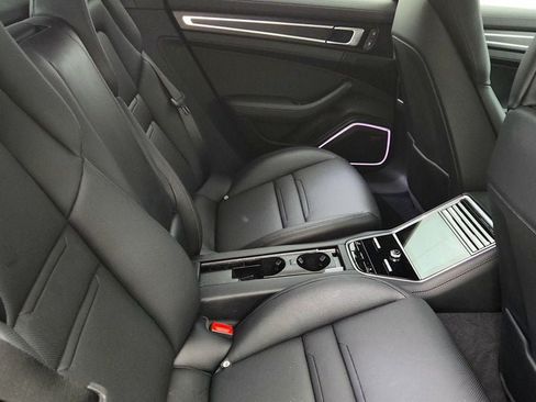 Used 2023 Porsche Panamera 4 Platinum Edition AWD/4WD image 24