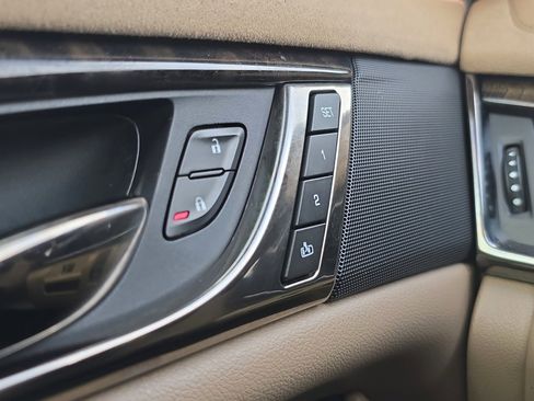 Used 2015 Cadillac CTS Luxury image 11