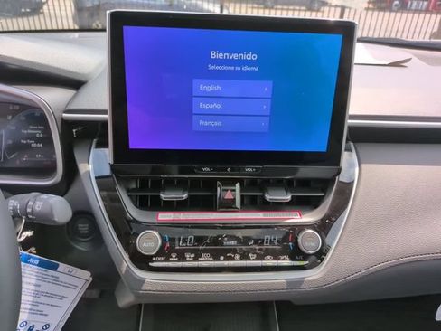 Used 2026 Toyota Corolla Cross XLE w/ Convenience Package AWD/4WD image 18