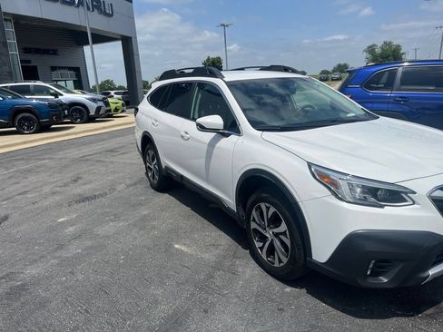 Used 2020 Subaru Outback Limited w/ Popular Package #2 AWD/4WD image 5