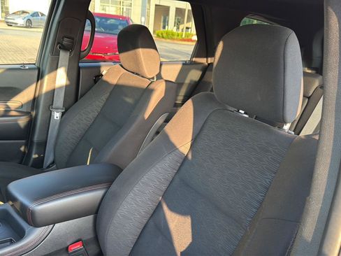 Used 2023 Dodge Durango GT AWD/4WD image 30