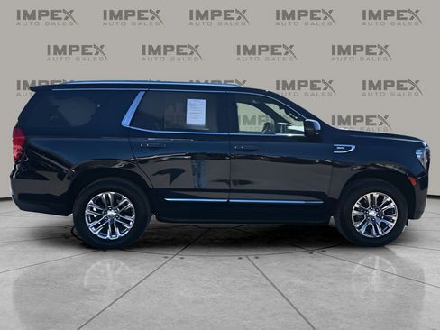 Used 2021 GMC Yukon SLT w/ SLT Luxury Plus Package image 6