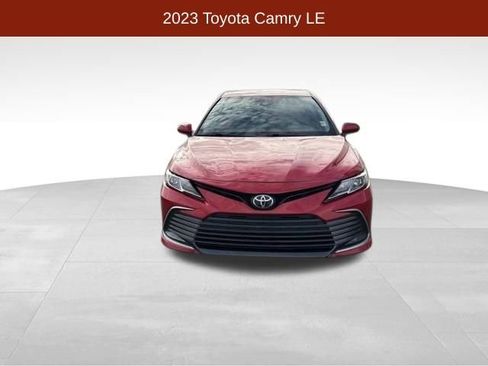 Used 2023 Toyota Camry LE image 2