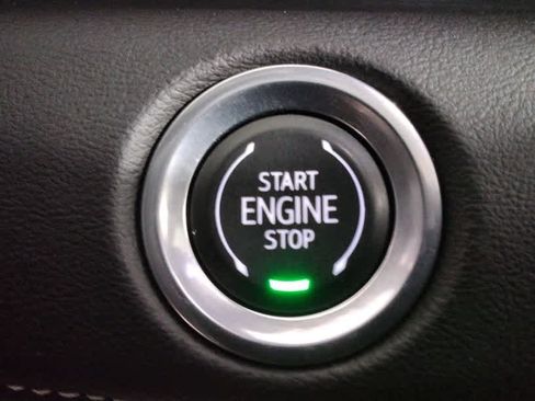 Used 2021 Cadillac Escalade Premium Luxury image 63