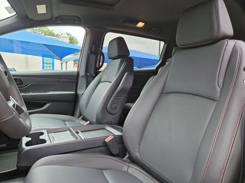 New 2026 Honda Odyssey Sport-L image 13
