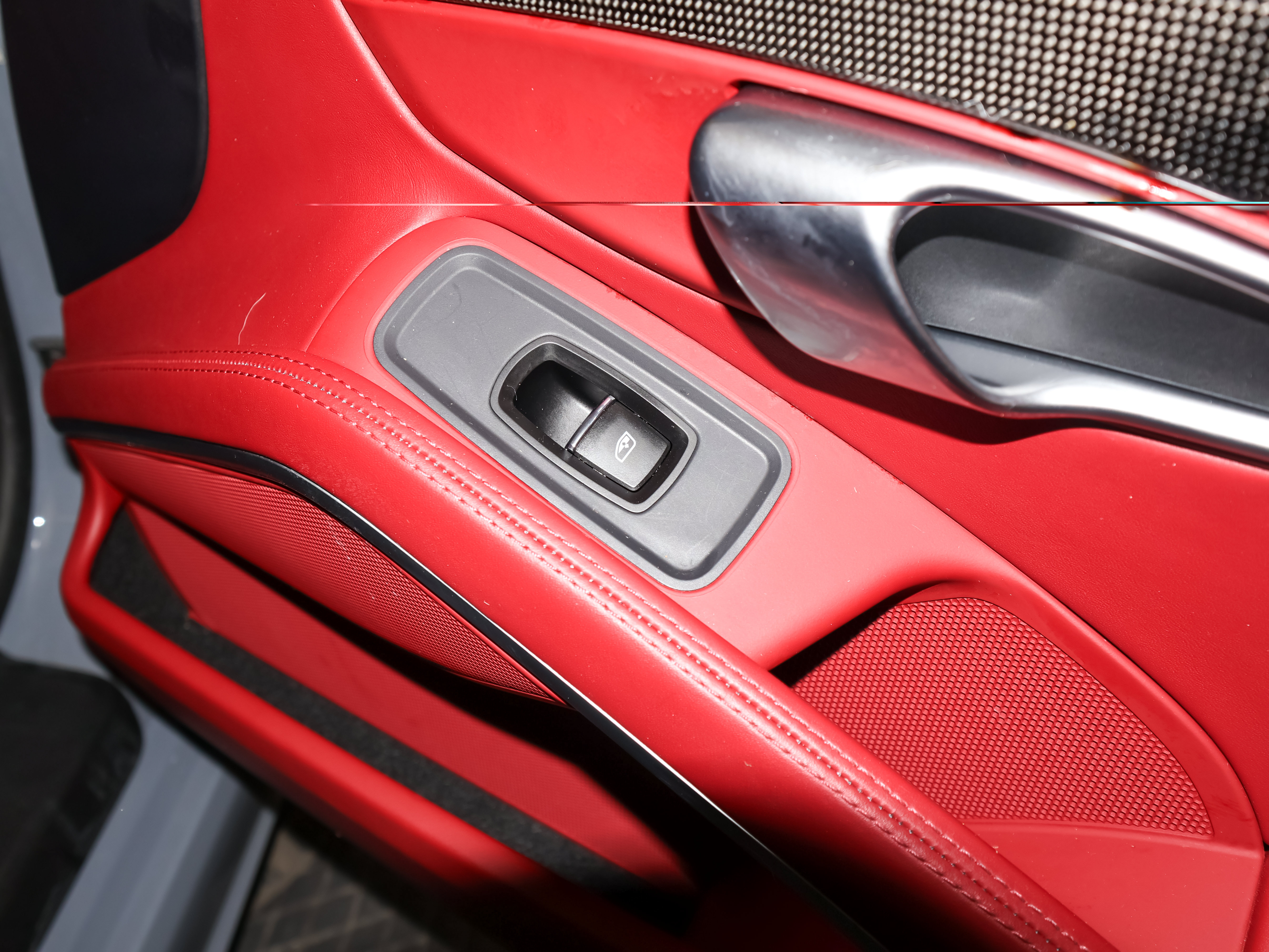 Used 2024 Porsche 718 Boxster GTS RWD image 48