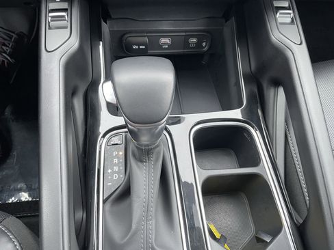 Used 2024 Kia Telluride S w/ S Sunroof Package image 26