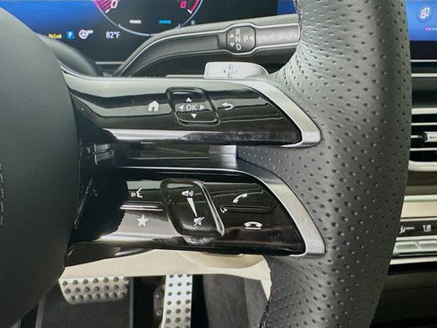 Used 2026 Mercedes-Benz GLS 450 GLS 450 image 13