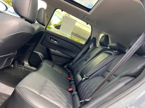 Used 2023 Nissan Rogue Platinum w/ Platinum Premium Package FWD image 53