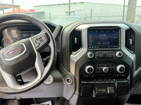 Used 2021 GMC Sierra 1500 Elevation RWD image 7