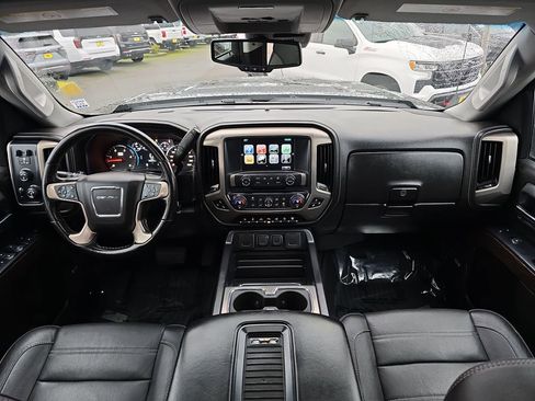 Certified 2019 GMC Sierra 2500 Denali image 24