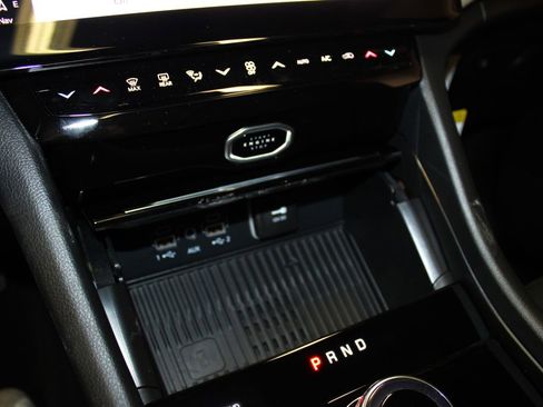 New 2026 Jeep Grand Cherokee Altitude image 19