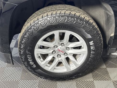 Used 2018 GMC Yukon XL SLT image 10