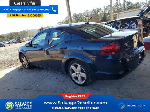 Used 2013 Dodge Avenger SE image 3
