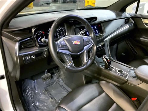 Used 2020 Cadillac XT5 Luxury image 17
