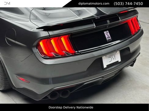 Used 2016 Ford Mustang Shelby GT350 w/ Technology Package image 17