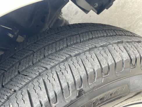 Used 2019 RAM 1500 Limited AWD/4WD image 11