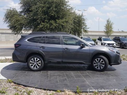Certified 2025 Subaru Outback Premium image 6