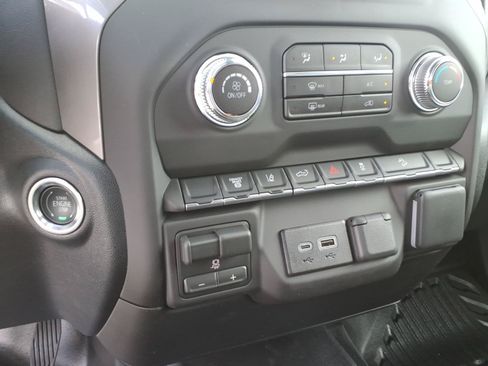 New 2026 GMC Sierra 2500 Pro AWD/4WD image 16