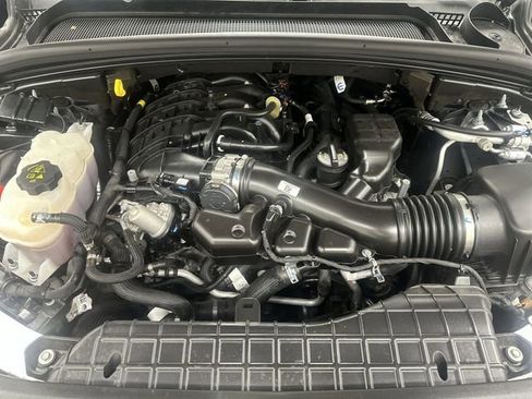 Used 2025 Jeep Grand Cherokee Limited image 18