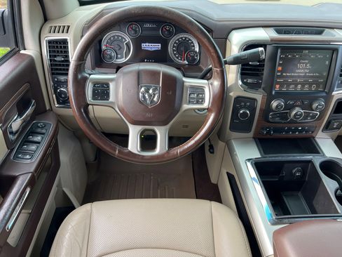 Used 2015 RAM 2500 Laramie image 14