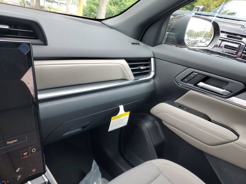New 2027 GMC Terrain Elevation w/ Black Edition FWD image 25