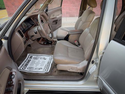 Used 2002 Toyota 4Runner Limited AWD/4WD image 15