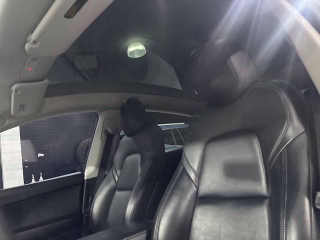 Used 2022 Tesla Model Y Long Range AWD/4WD image 13