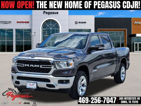 Used 2022 RAM 1500 Big Horn AWD/4WD image 2