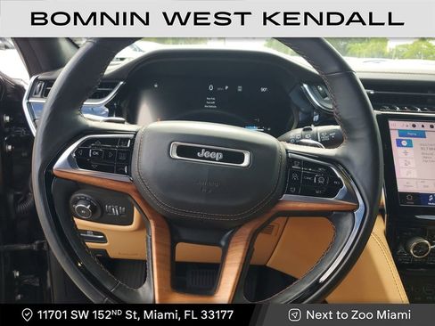 Used 2023 Jeep Grand Cherokee Summit image 28