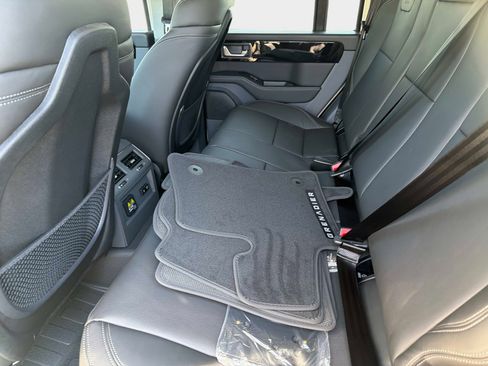 New 2026 INEOS Grenadier Fieldmaster Edition AWD/4WD image 11