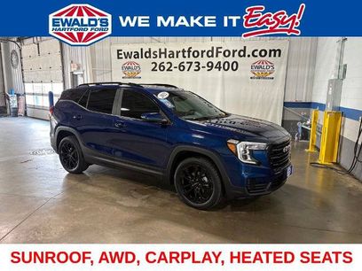 Used 2022 GMC Terrain SLE w/ Driver Convenience Package