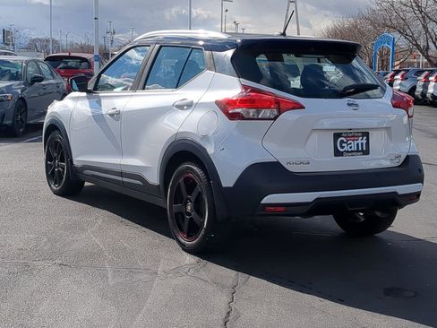 Used 2020 Nissan Kicks SR w/ SR Premium Package image 8