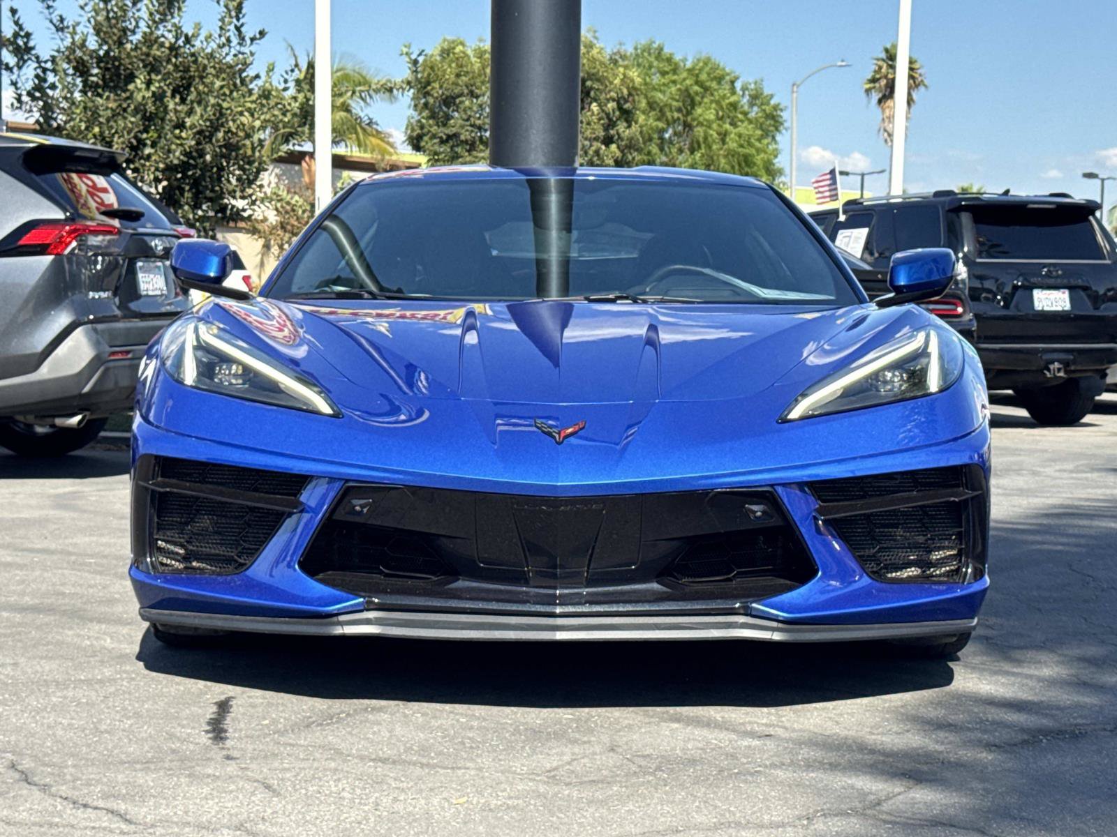 Used 2022 Chevrolet Corvette Stingray Preferred Cpe w/ Z51 Performance Package RWD image 2