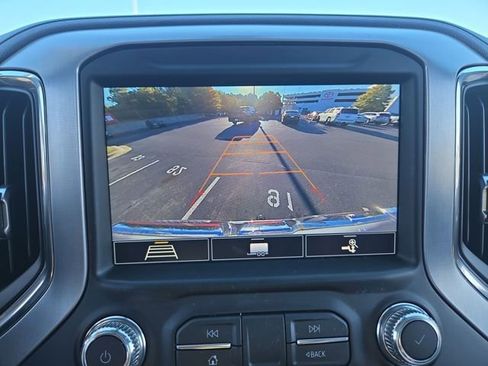 Used 2020 GMC Sierra 1500 SLT image 24