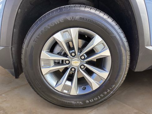 Used 2025 Chevrolet Equinox LT FWD image 34