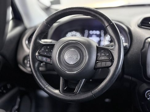 Certified 2020 Jeep Renegade Altitude image 21