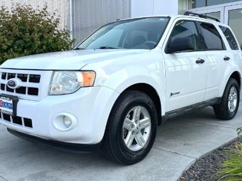 Used 2009 Ford Escape Limited AWD/4WD image 46