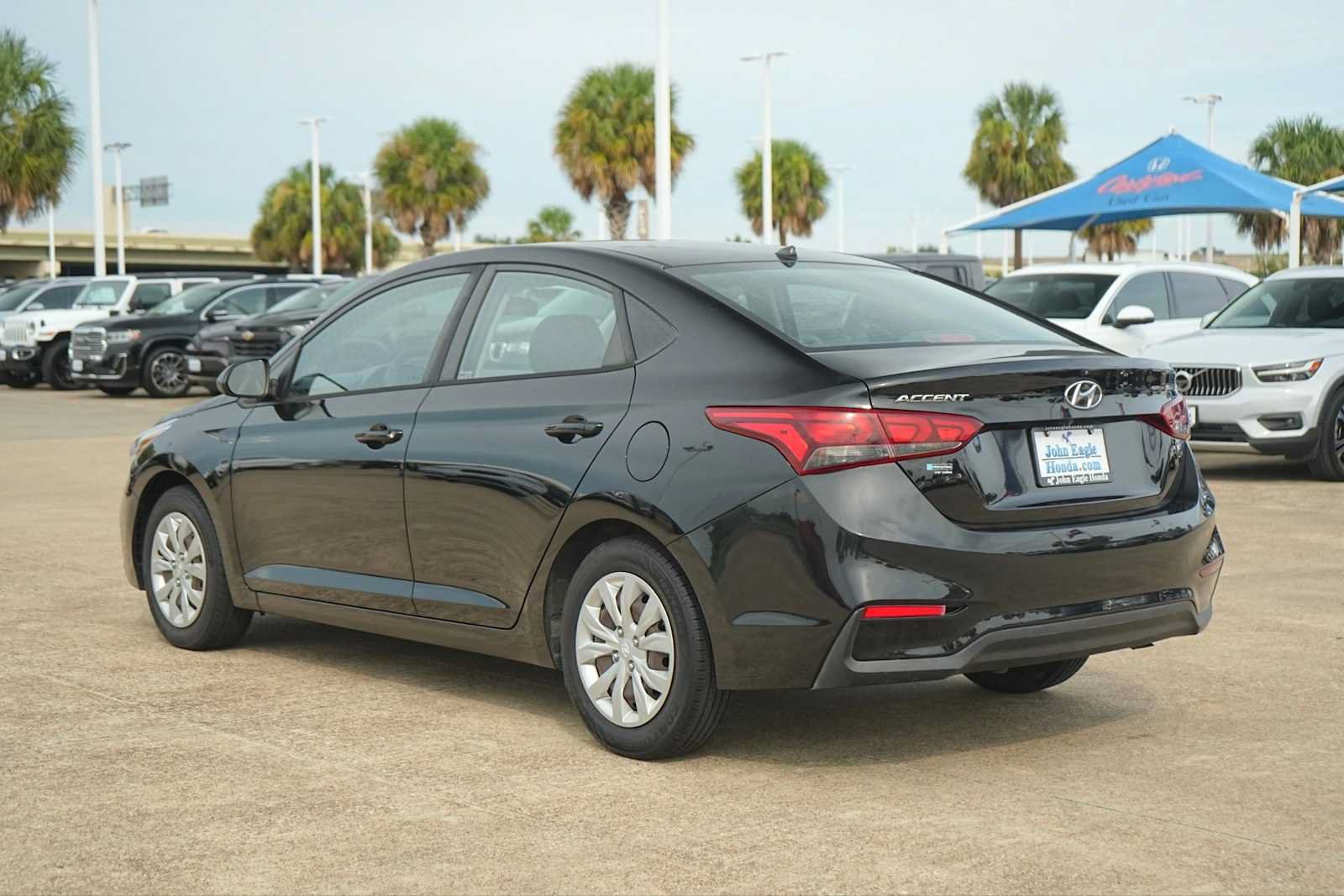 Used 2020 Hyundai Accent SE FWD image 4