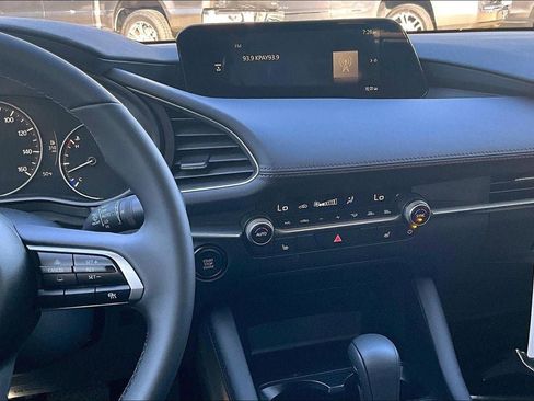 New 2026 MAZDA MAZDA3 2.5 S Sedan w/ Preferred Pkg image 5